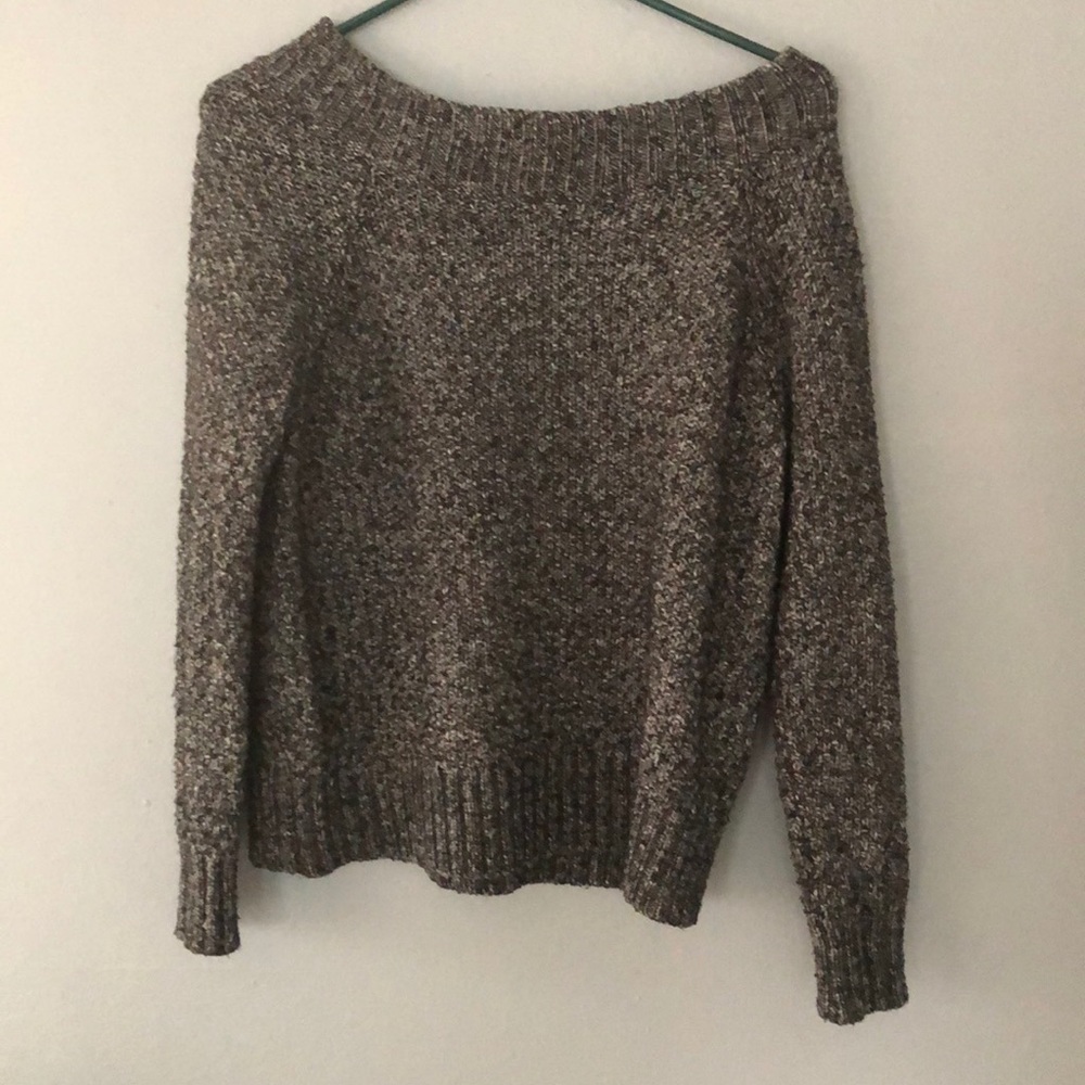 Medium Speckled black gray and white knit sweater